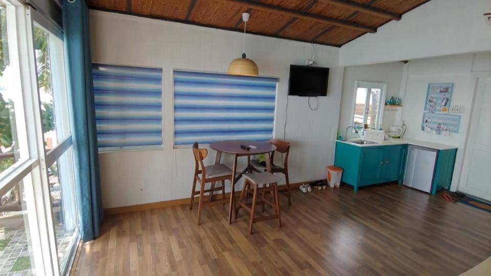 Phu Huy Homestay Duong Dong Exterior foto