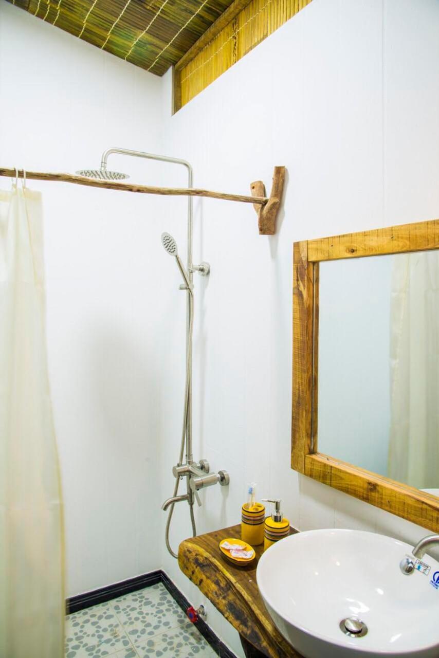 Phu Huy Homestay Duong Dong Exterior foto