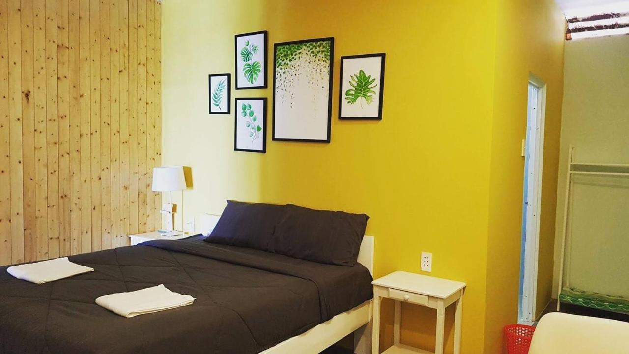 Phu Huy Homestay Duong Dong Exterior foto