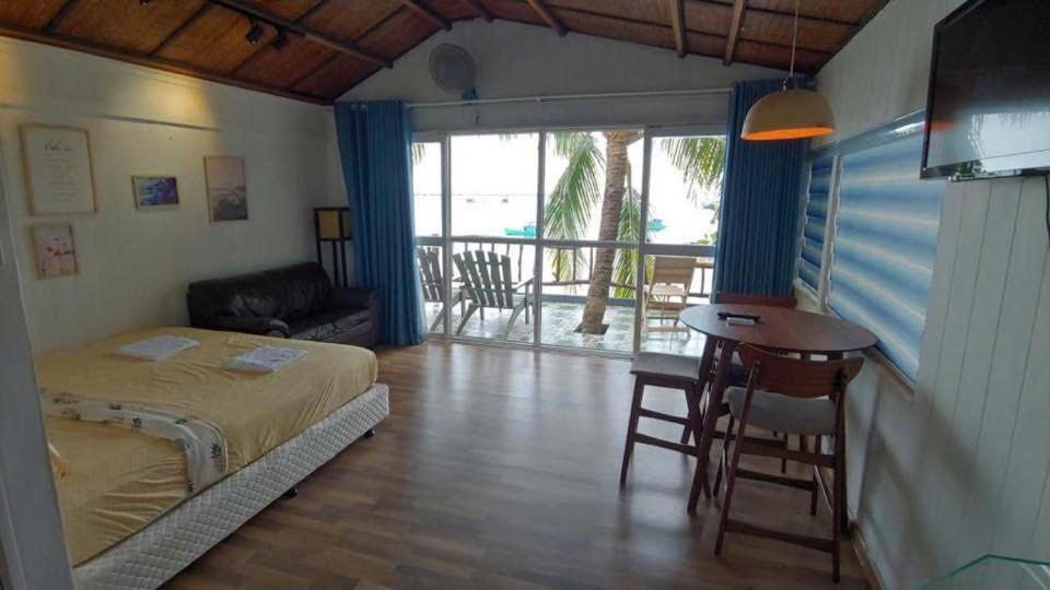 Phu Huy Homestay Duong Dong Exterior foto